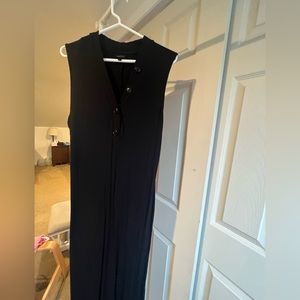 Long black sleeveless who what wear large